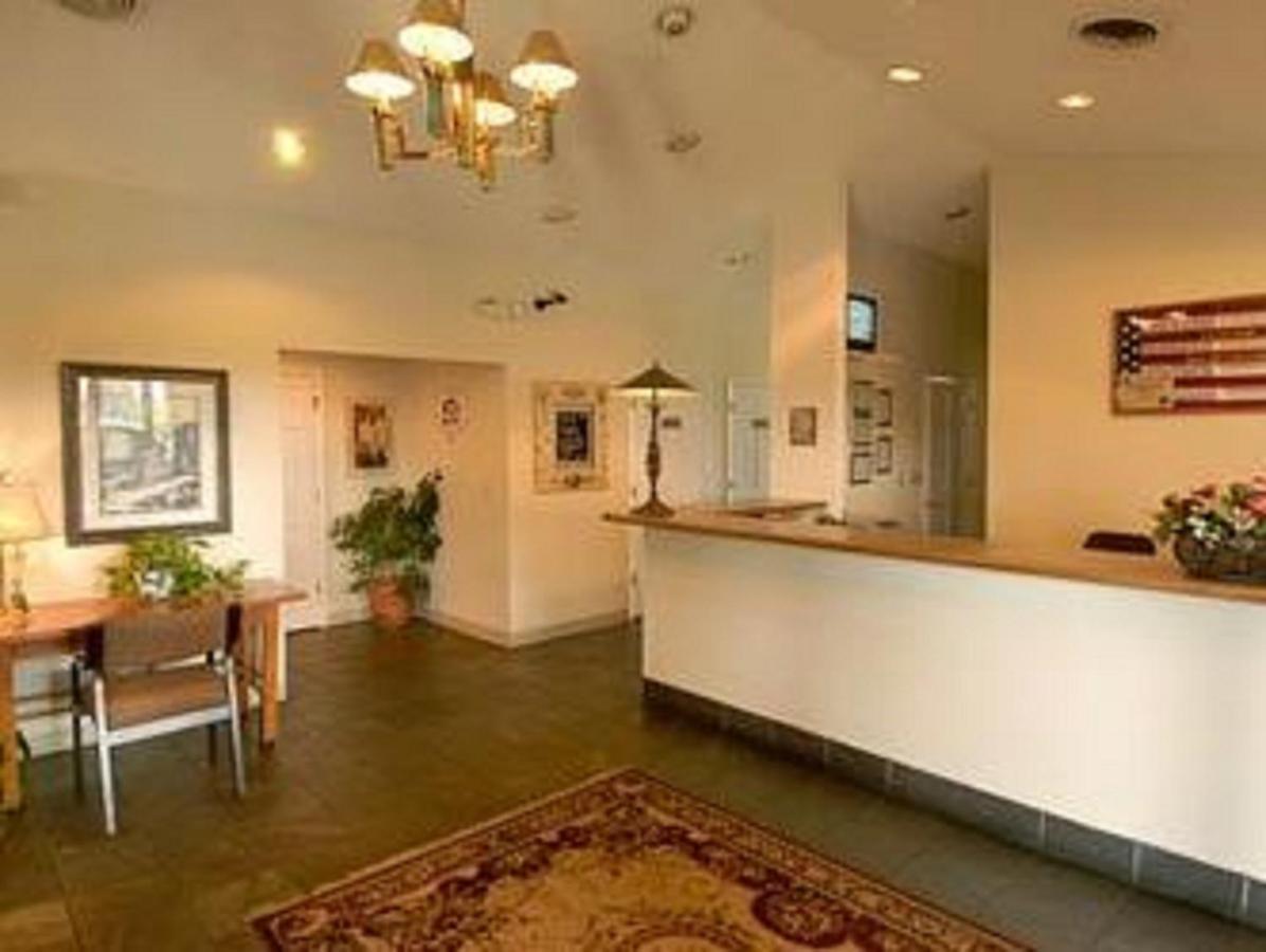 Inn Of Loudon מראה חיצוני תמונה
